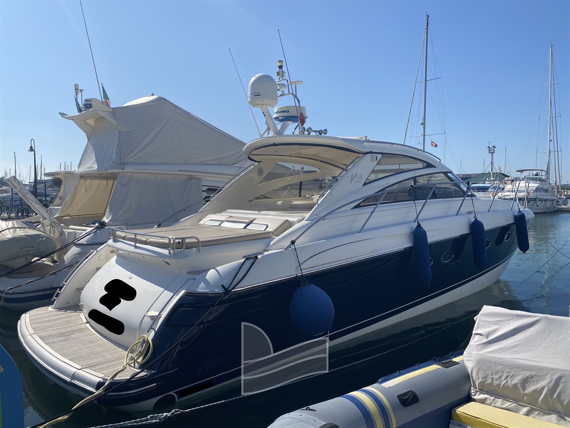 Princess Yachts V 48 usato - dettaglio 1